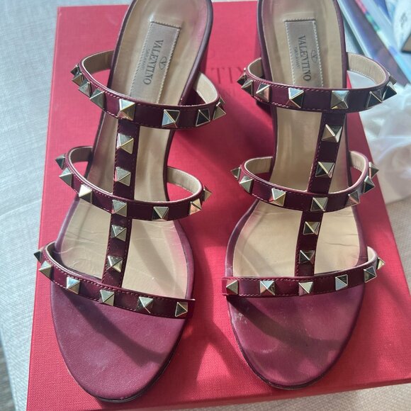 Valentino Garavani Rockstud 70 Open Toe Sandals with Original Box and Dustbag - Picture 1 of 4